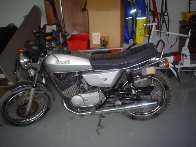 BENELLI 250CC