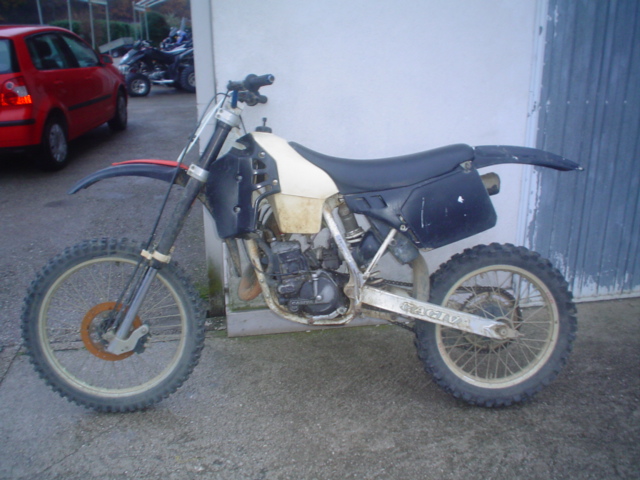 GAGIVA CROSS 125