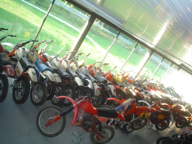 stock moto  100 pz