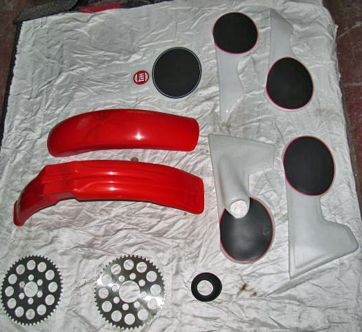 kit plastiche Tm 77/78/79/80/81