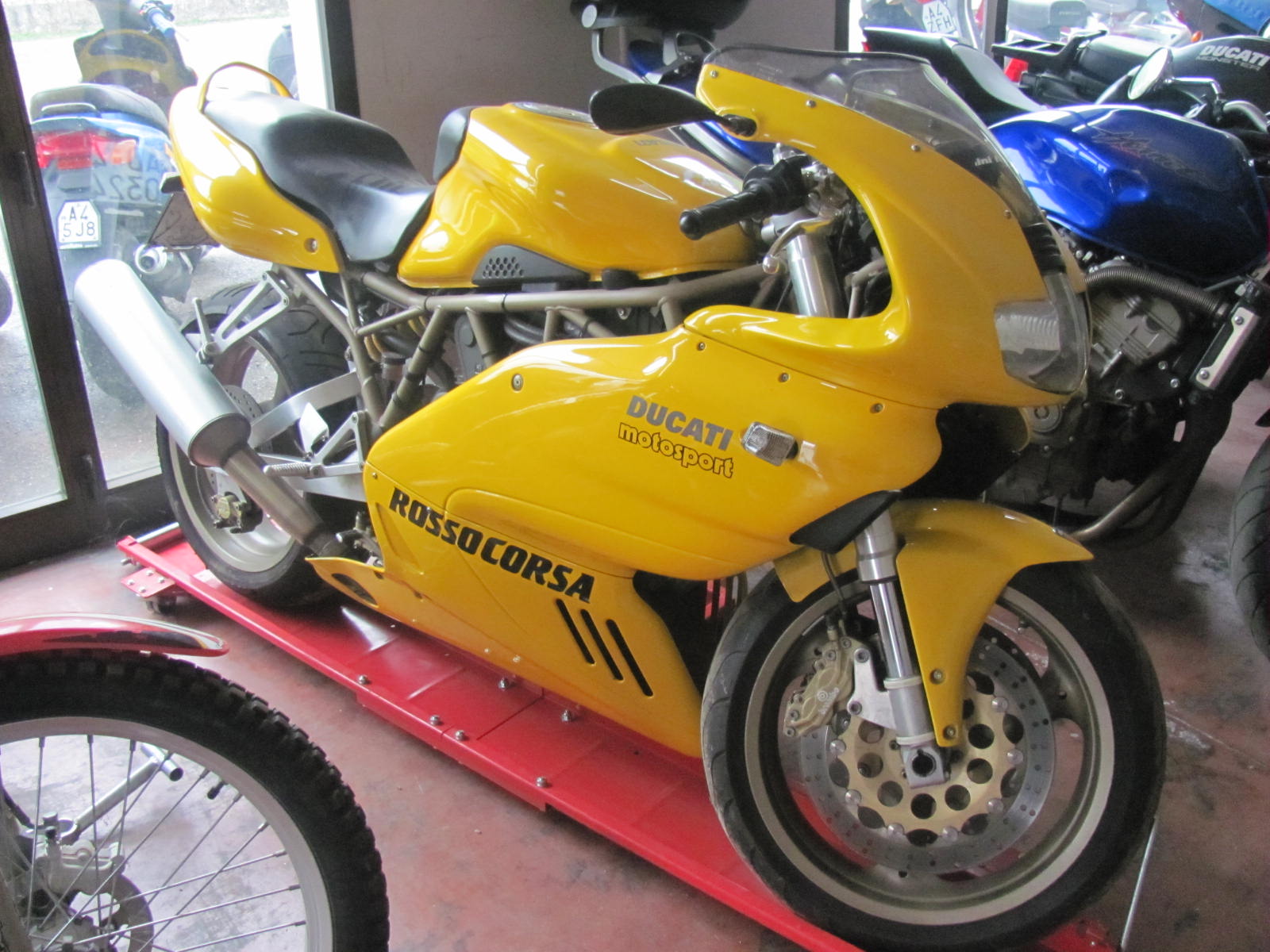 Ducati rossocorsa
