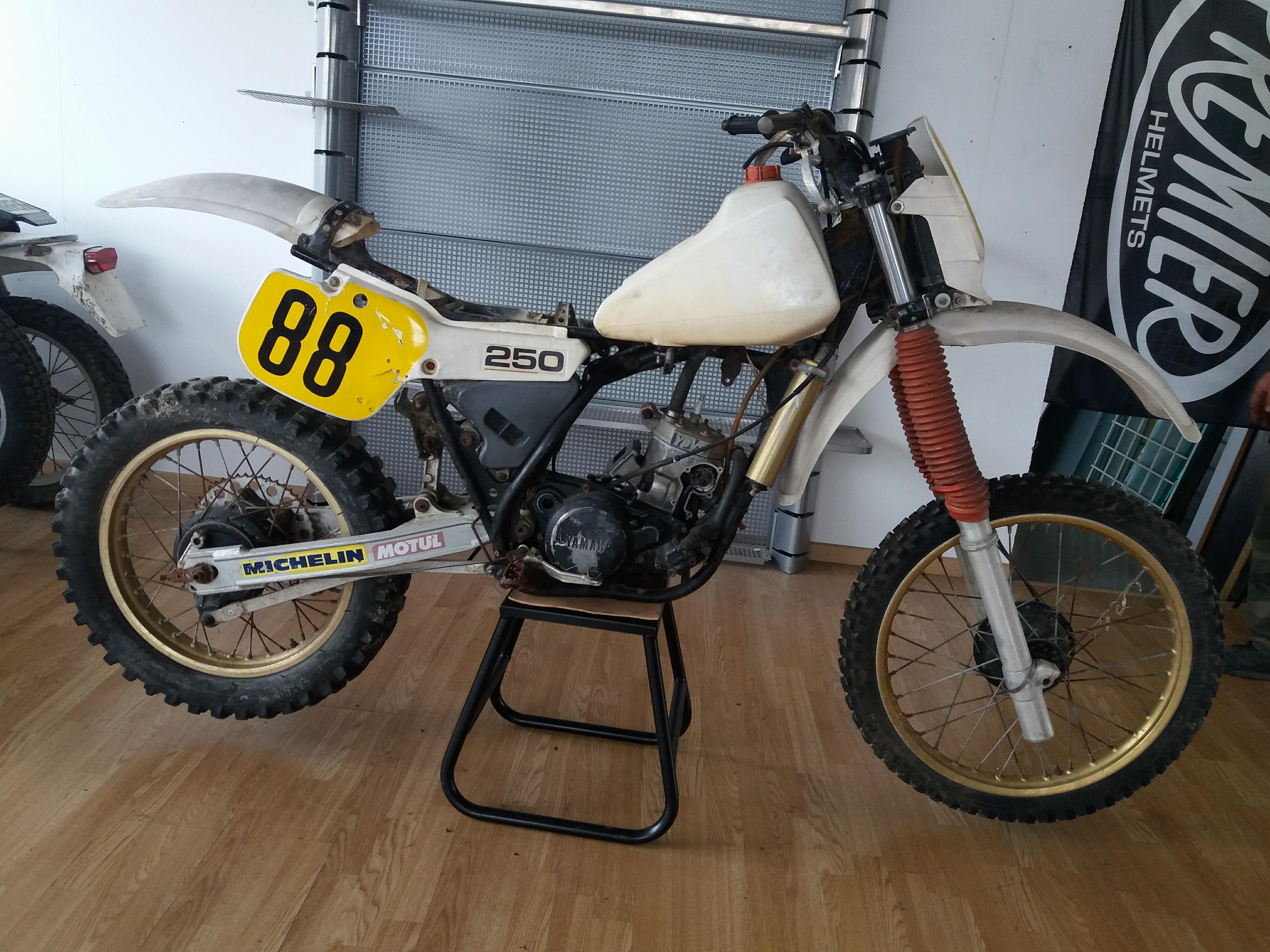 Yamaha yz 250 82